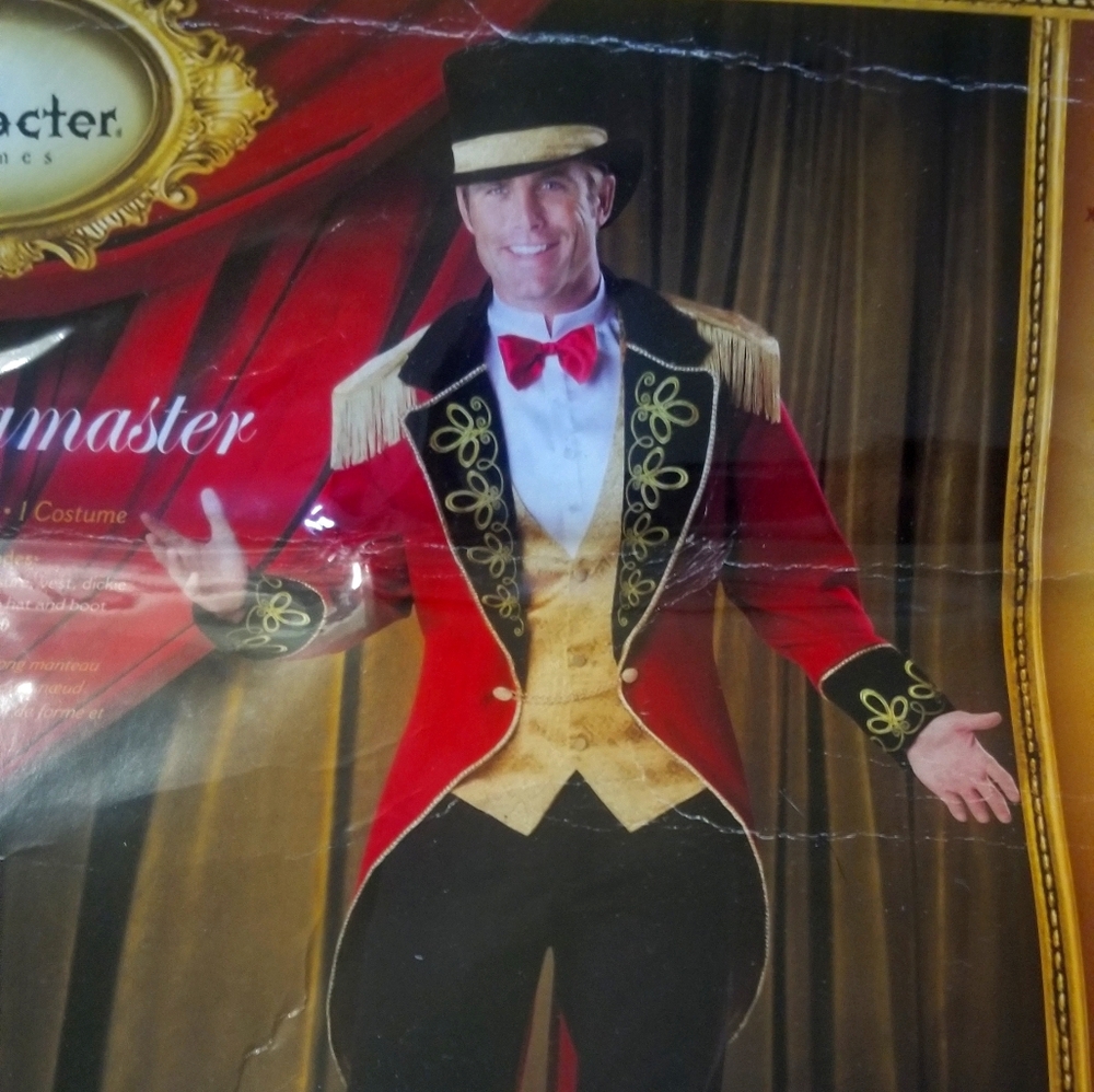 Halloween ringmaster custom